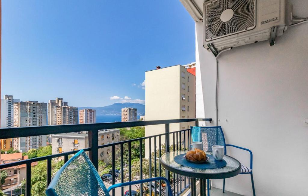 Sunny Apartment In Рийека Екстериор снимка